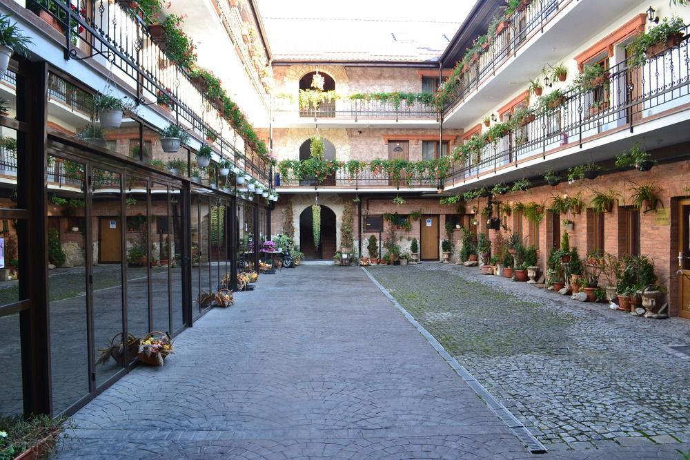 Hanul Fullton Cluj-Napoca Exterior foto